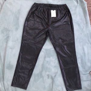 Bloom chic pleather pants (faux leather)